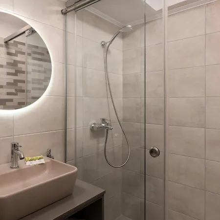 Lampraki Luxury Апартаменти