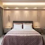 Lampraki Luxury