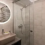 Lampraki Luxury 아파트